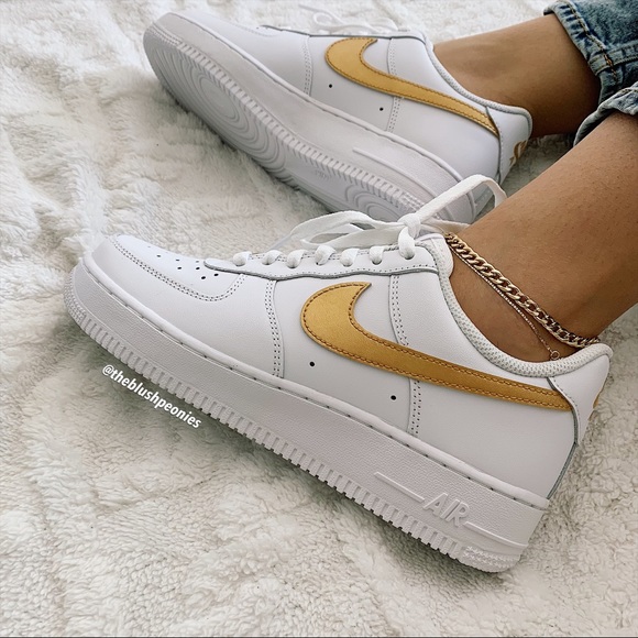 Nike Custom Air Force 1 NWT - Picture 3 of 16